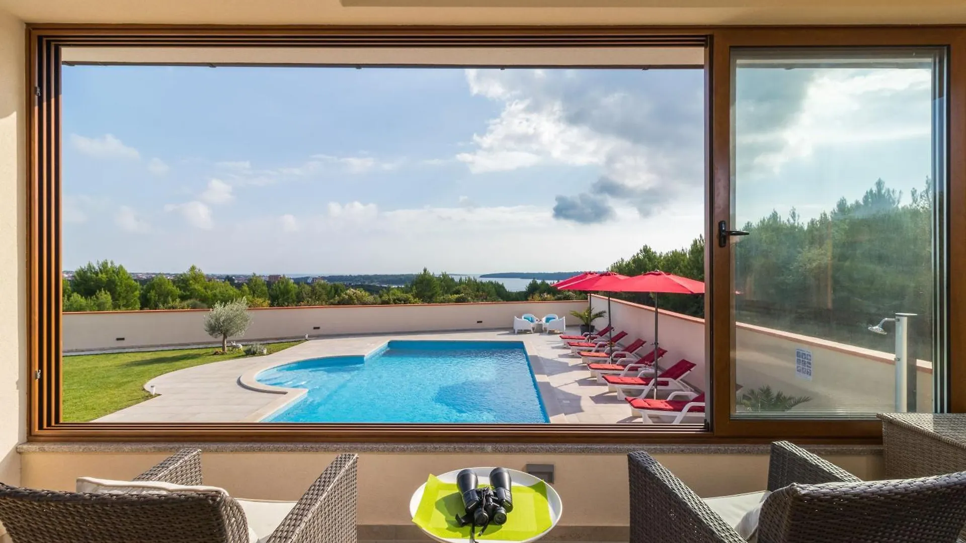 Nettes Ferienhaus In Pomer Mit Privatem Pool Holiday home