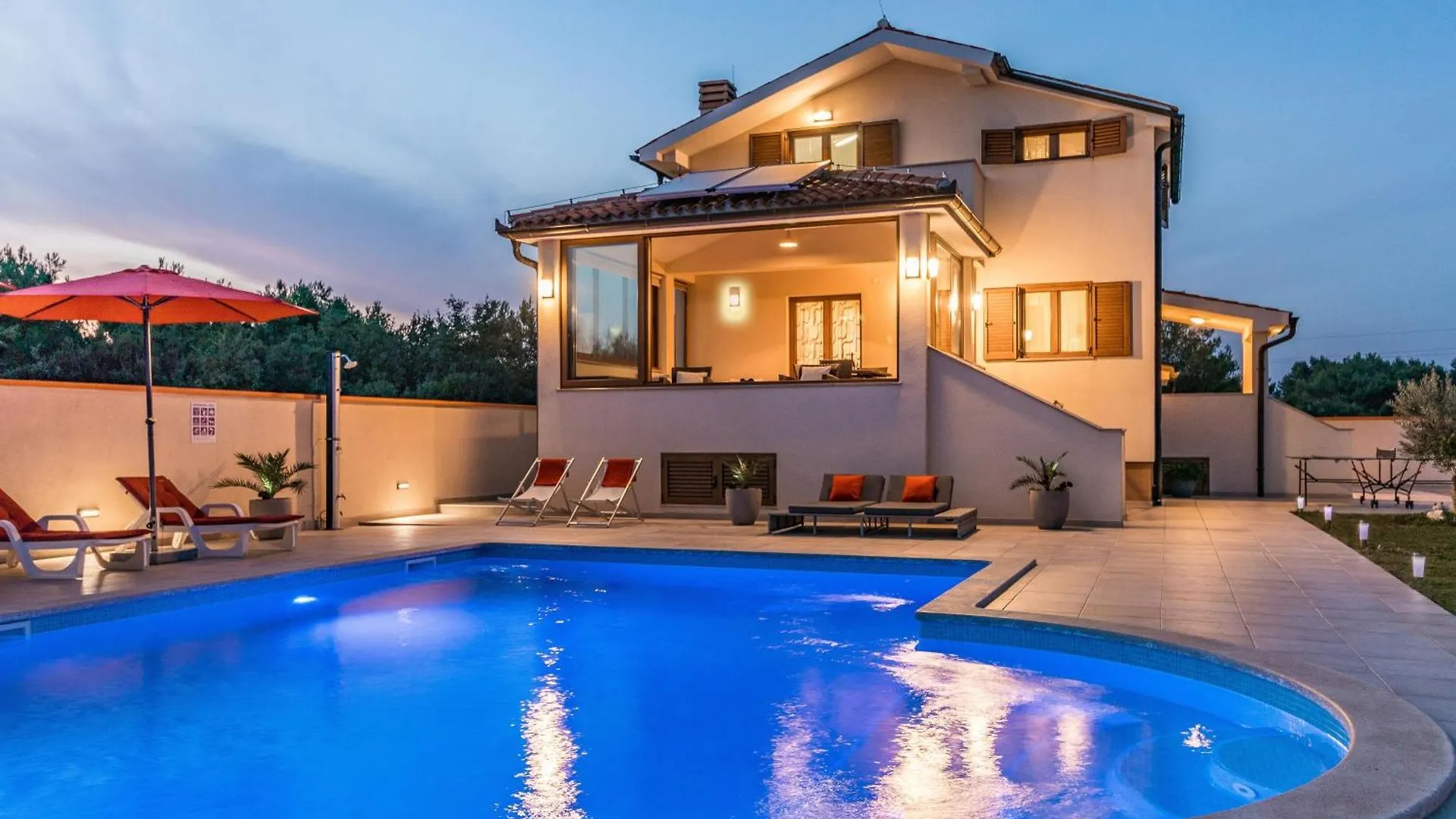 Nettes Ferienhaus In Pomer Mit Privatem Pool Croatia